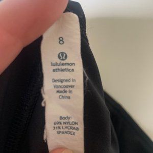 lululemon capri leggings (like new)